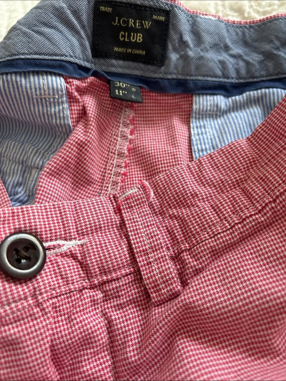 J. Crew Men's Flat-Front Shorts Red Gingham Preppy Coastal Classic Size 30